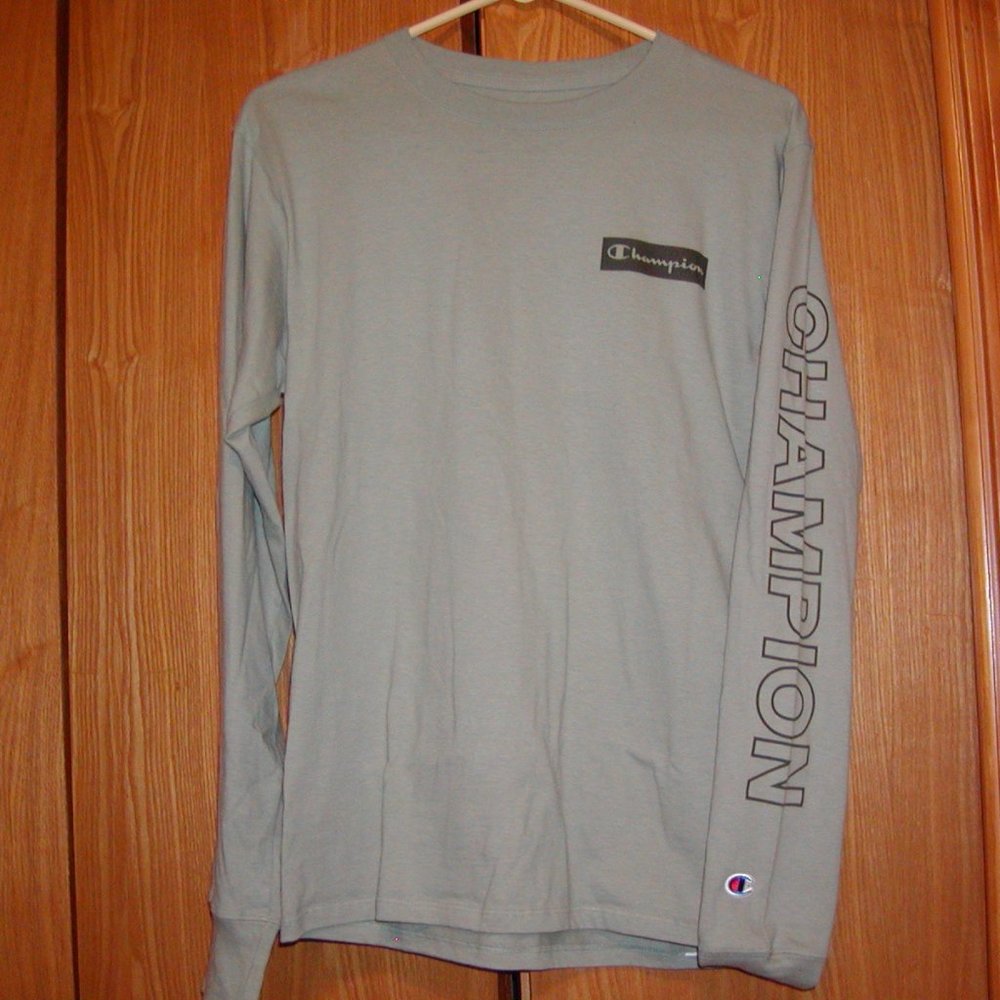 Champion T-shirt
